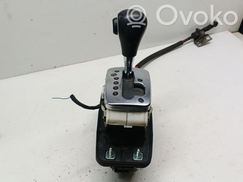 Audi A4 S4 B7 8E 8H Schaltkulisse 