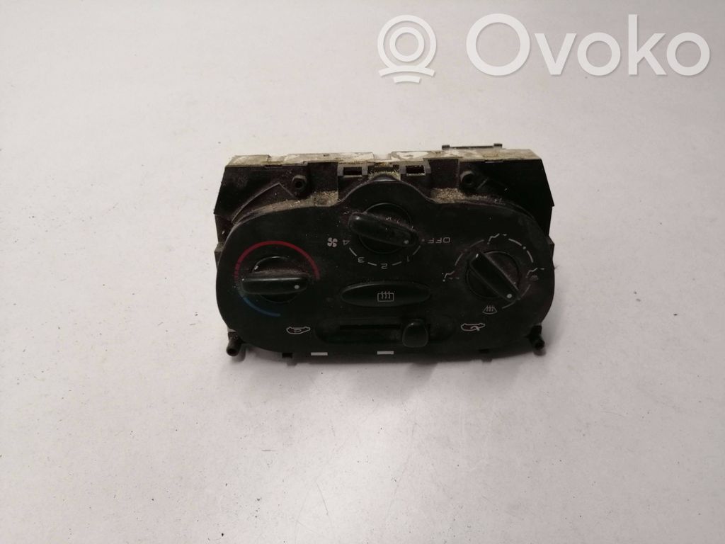 Peugeot 206 Climate control unit 