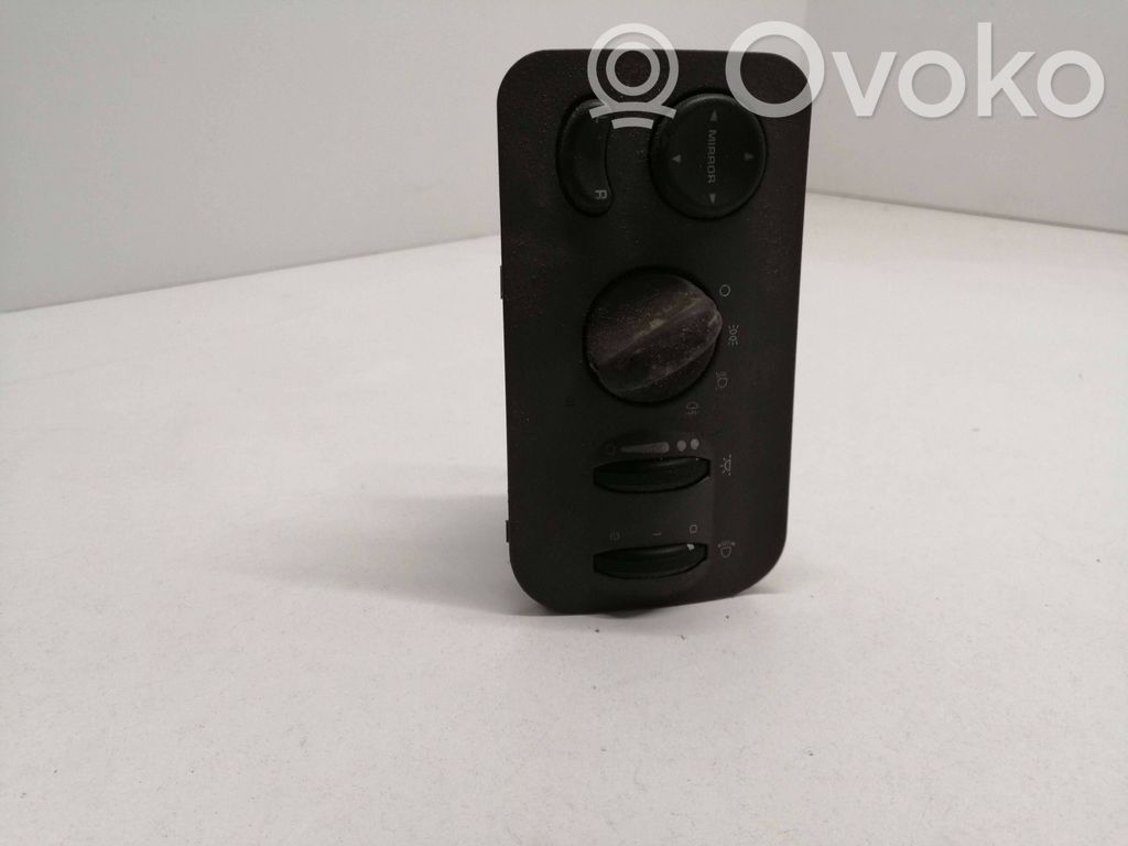 Chrysler Voyager Light switch 