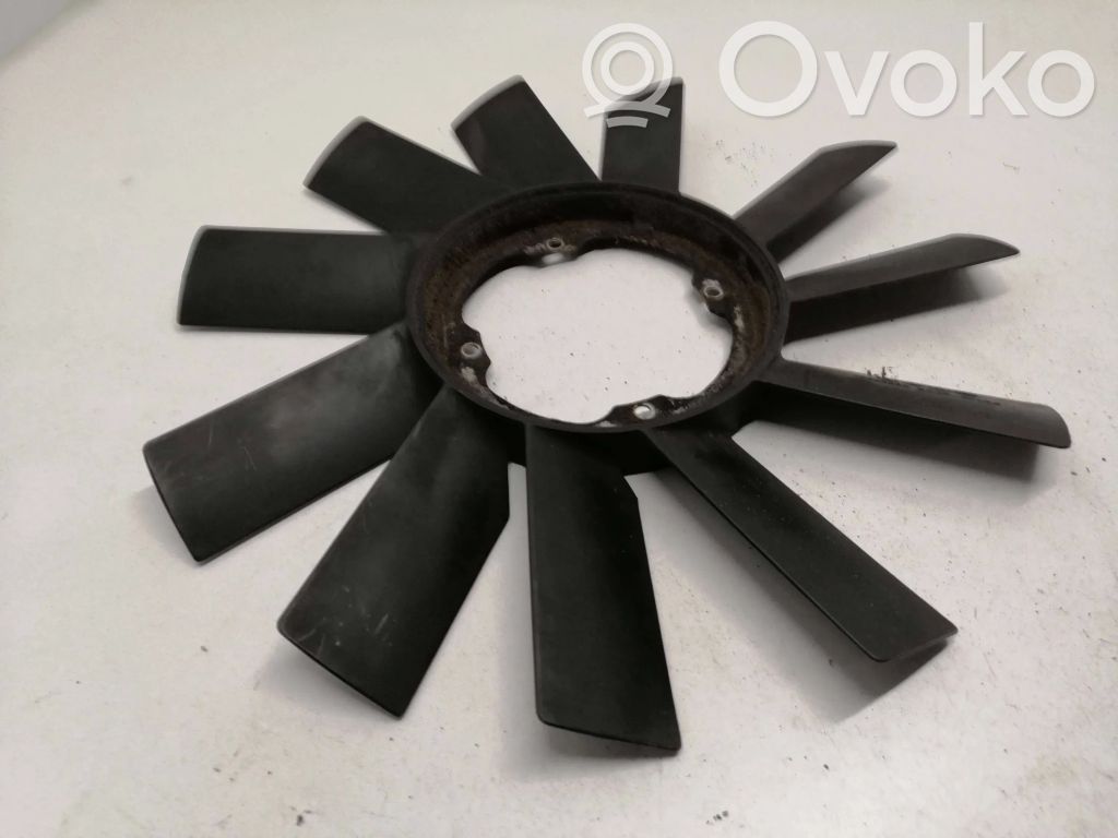 BMW 5 E39 Ventiliatora propellers 