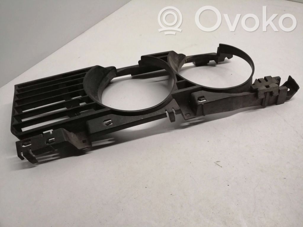 BMW 5 E34 Front bumper upper radiator grill 