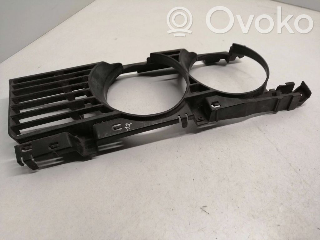BMW 5 E34 Front bumper upper radiator grill 