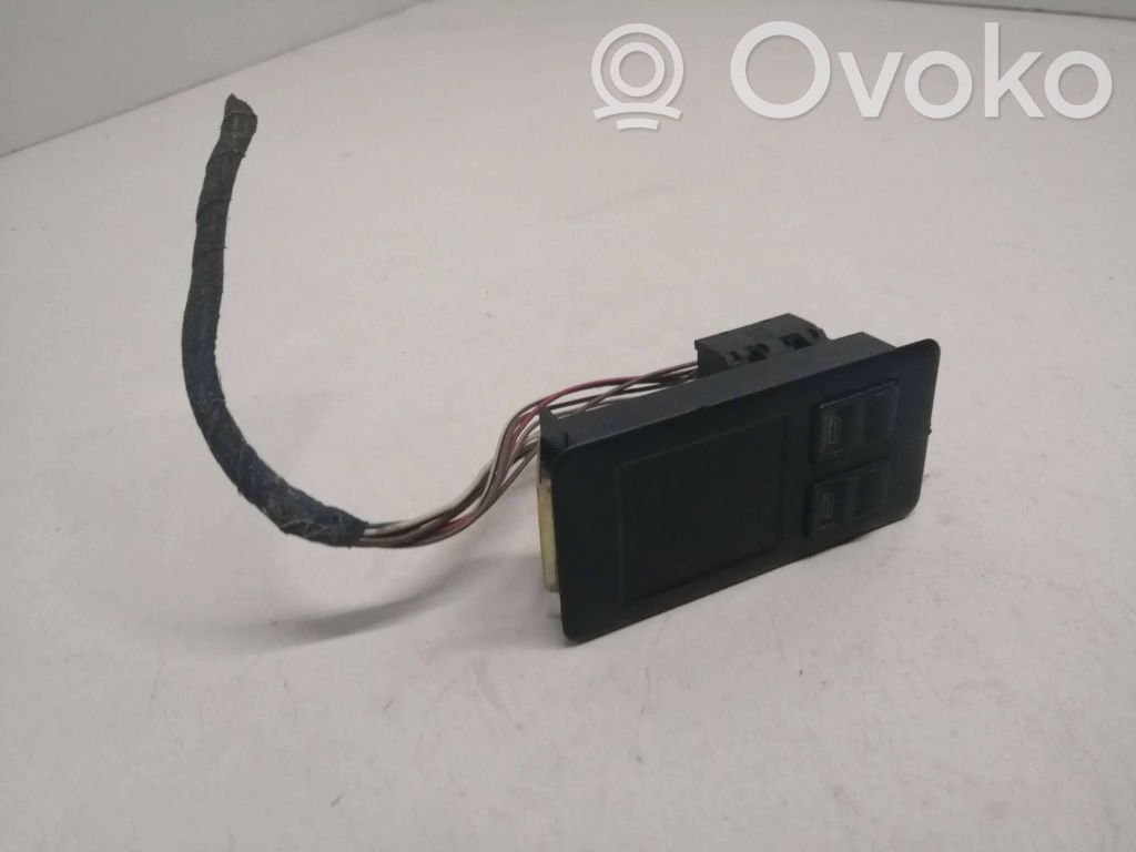 Audi A4 S4 B5 8D Interruptor del elevalunas eléctrico 