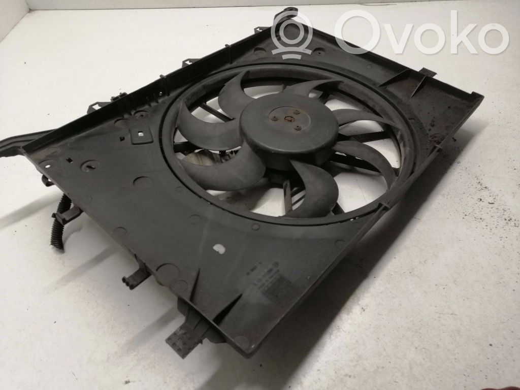 Volvo V70 Ventilatore di raffreddamento elettrico del radiatore 