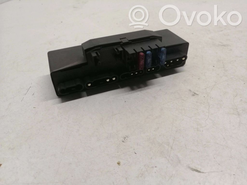 Mercedes-Benz E W210 Fuse module 