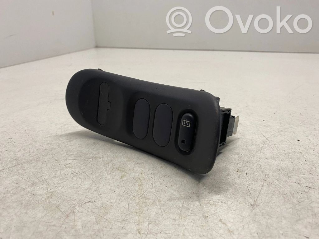 Renault Espace III Windscreen/window heater switch 
