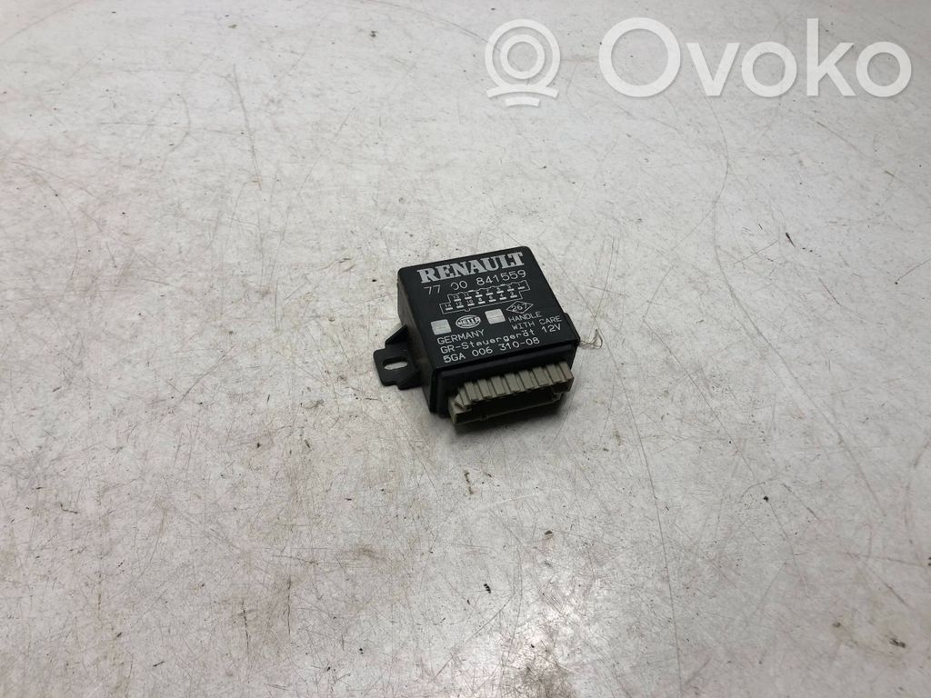 Renault Safrane Cruise control relay 
