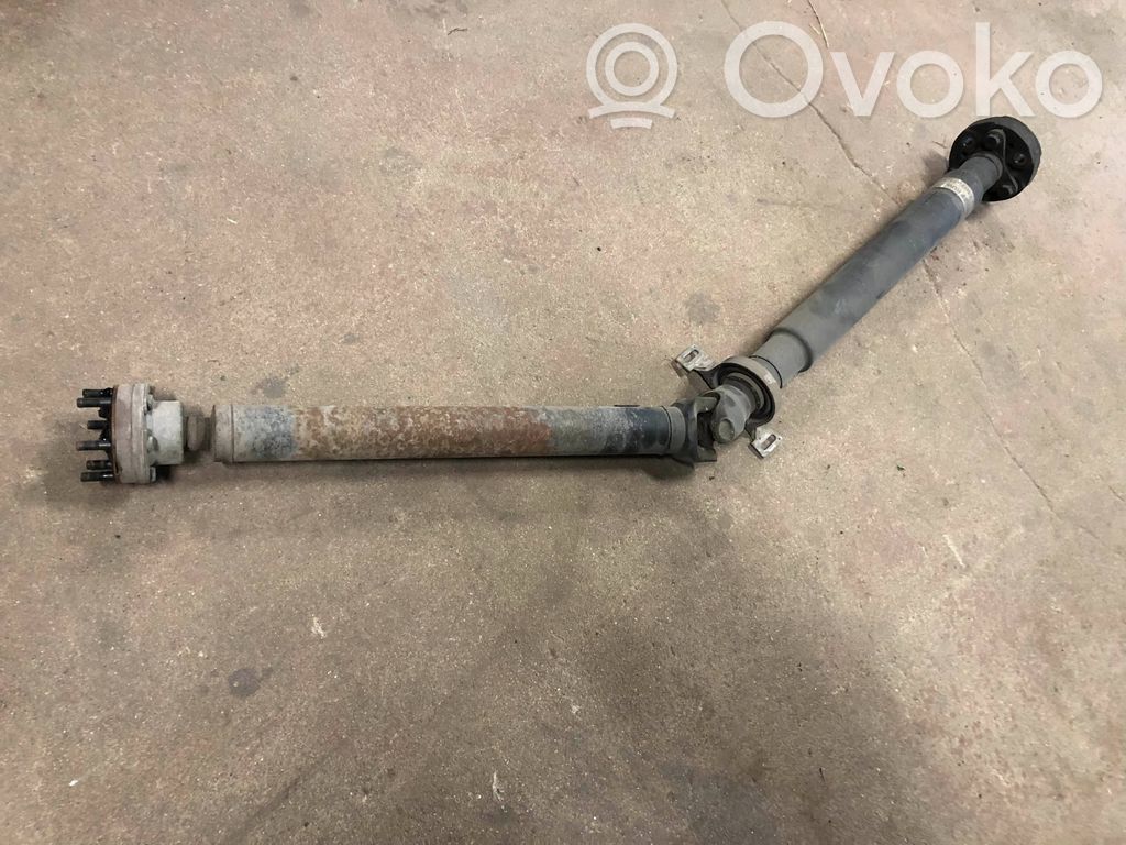 BMW 5 E39 Kardanas komplekte 