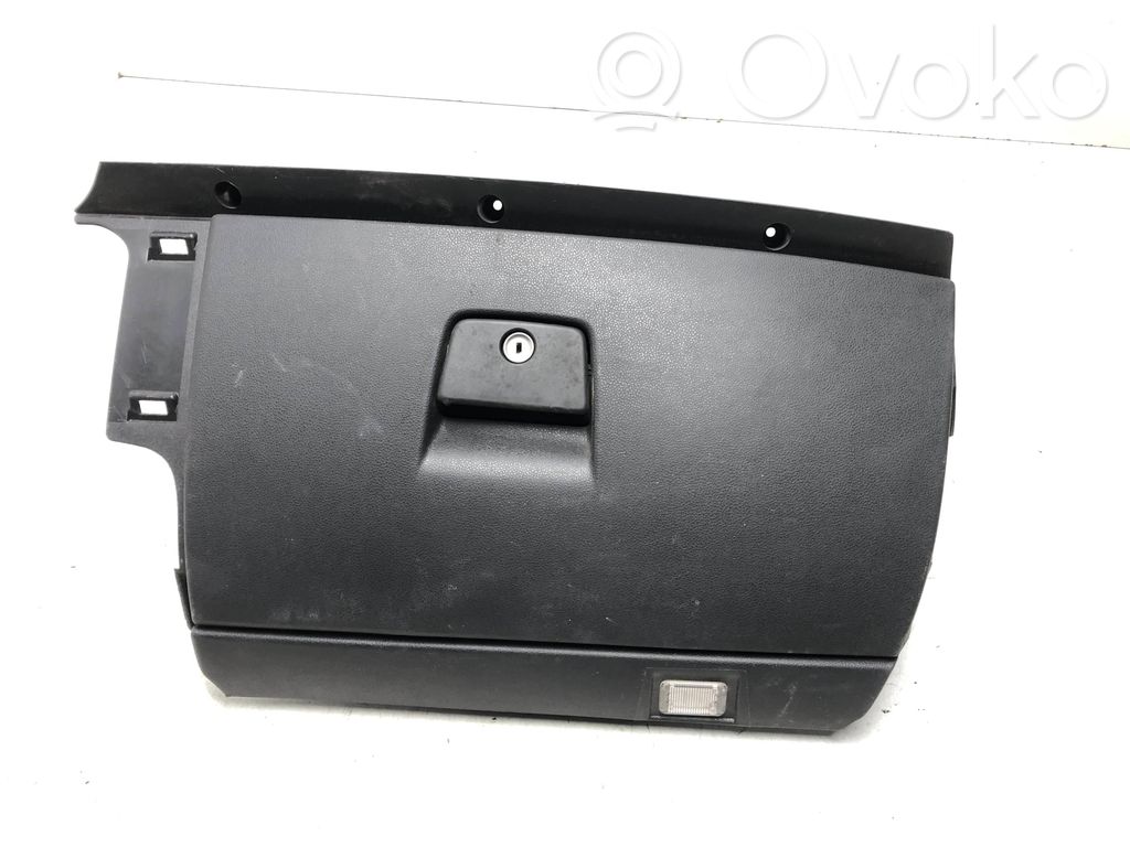 Handschuhfach   9123248,3865