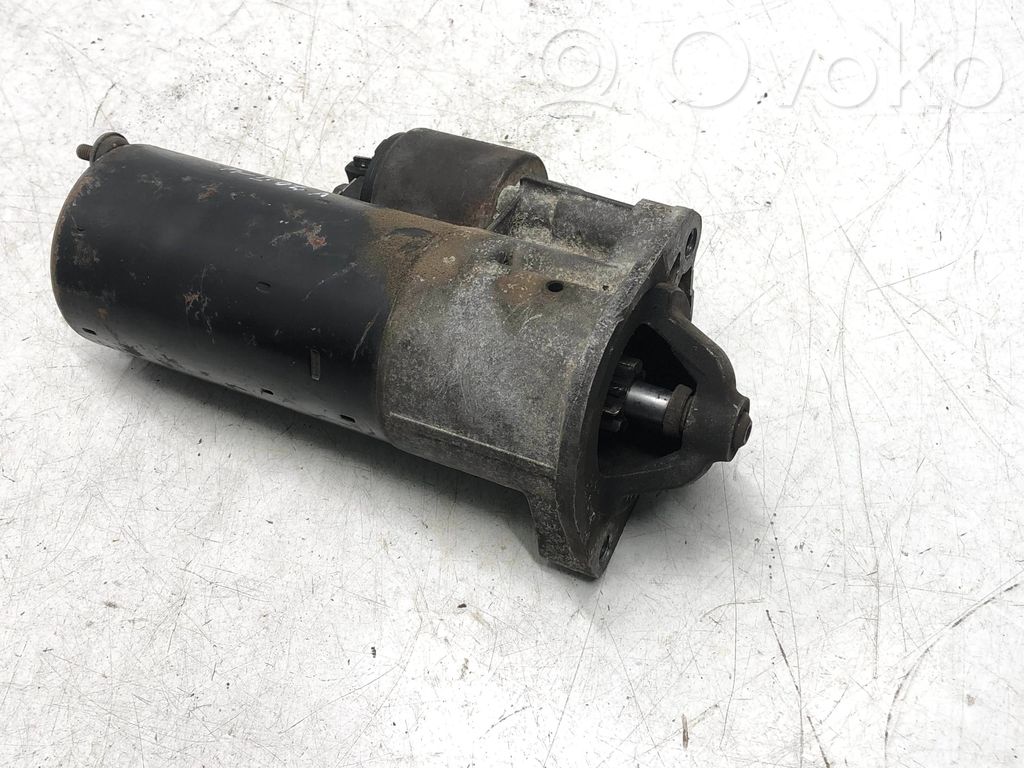 Starteris   1073017