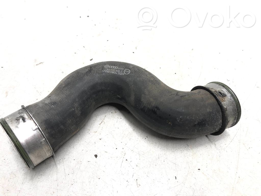 Volkswagen Touran I Intercooler hose/pipe 