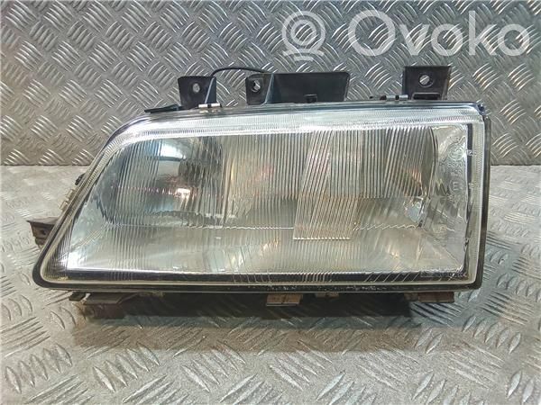 Peugeot 405 Lampa przednia 