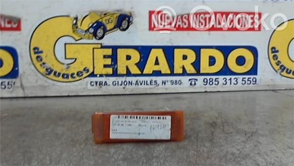 Renault Express Semnalizator față 