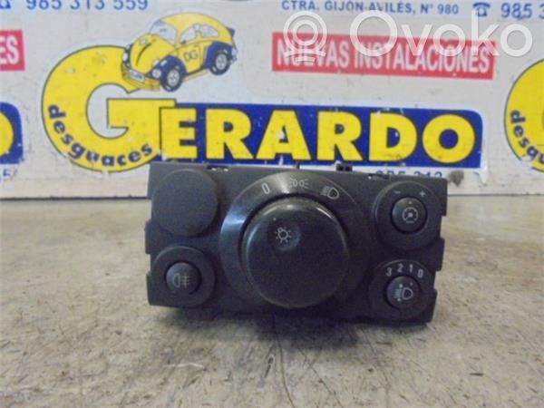 Interruptor de luz   13198926