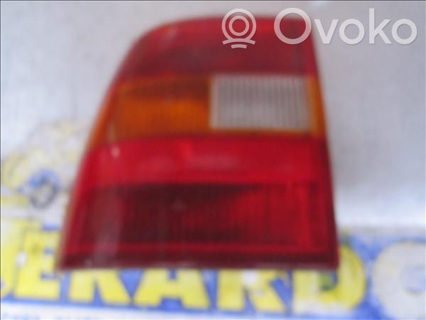 Żarówka lampy tylnej