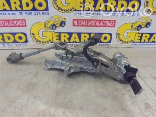 Volante   8V6N3C529MB