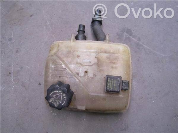 Depósito de expansión de combustible