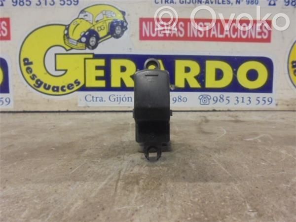 Schalter el. Fensterheber   25411EA003