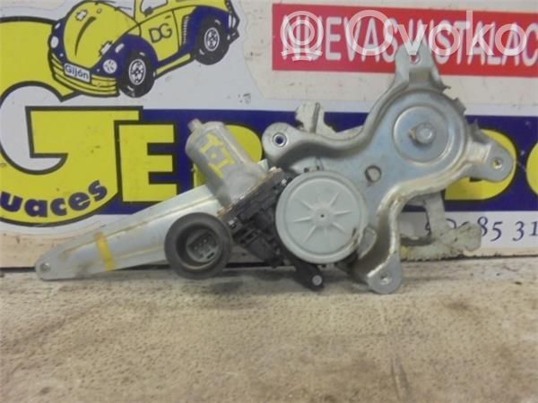 Toyota Urban Cruiser XP110 Motorino deflettore/vetro