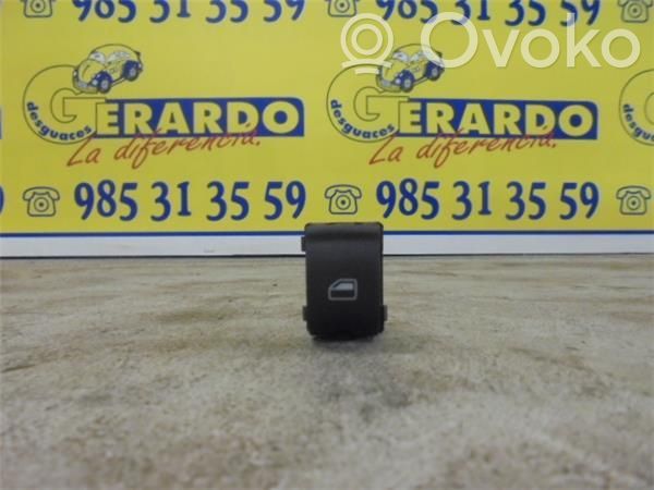 Audi A4 S4 B5 8D Interruttore di controllo dell’alzacristalli elettrico