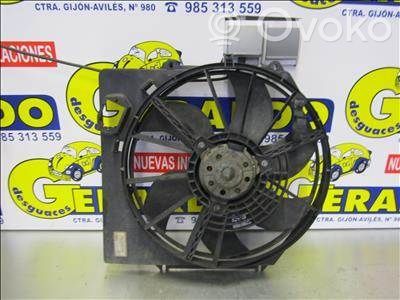 Renault Clio II Tila-auton jääkaappi 