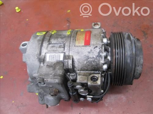 BMW 5 E39 Ilmastointilaitteen kompressorin pumppu (A/C) 