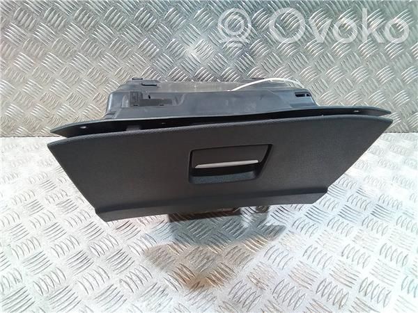 Guantera   7S71A06010