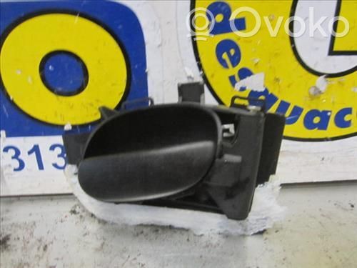 Peugeot 206 Front door interior handle 