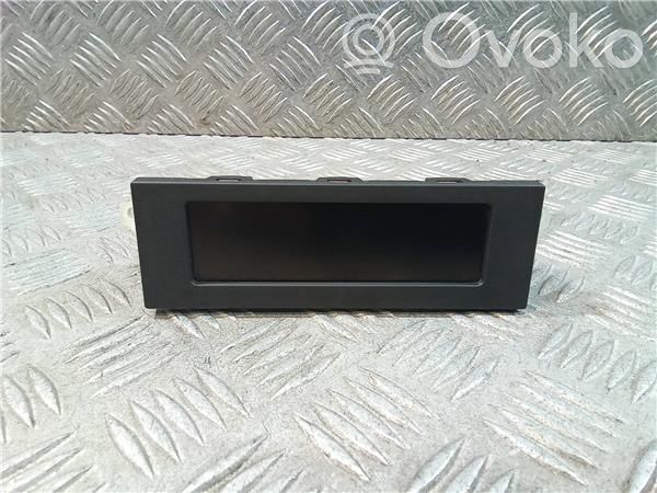 Unité / module navigation GPS   X8032001,400018004