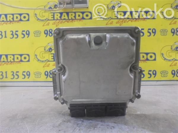 Renault Megane II Unitate control motor/modul ECU 