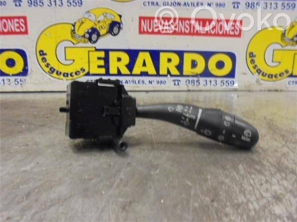 Hyundai i30 Interruptor del limpiaparabrisas 