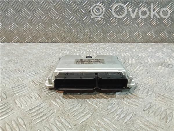 Volkswagen PASSAT Komputer / Sterownik ECU silnika 