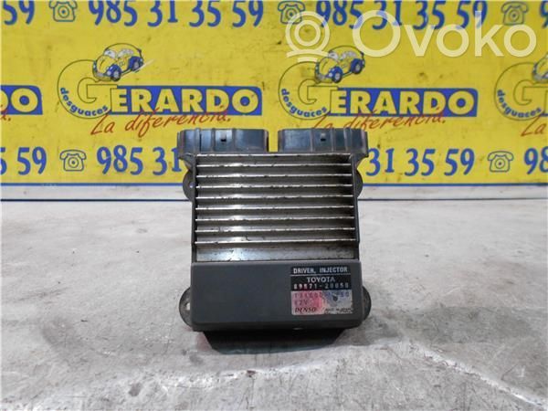 Toyota Corolla E120 E130 Unitate/modul comandă pompă injecție combustibil 