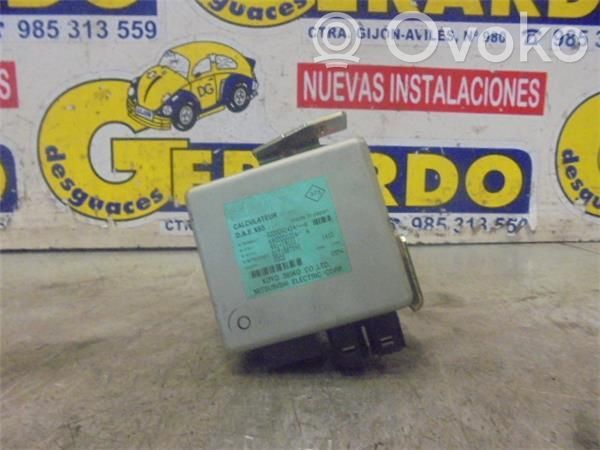 Renault Clio II Unidad de control/módulo de la dirección asistida 