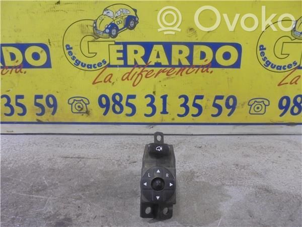 Interruptor del espejo lateral