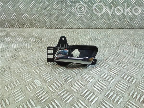 Manecilla interna puerta trasera   83613FD000