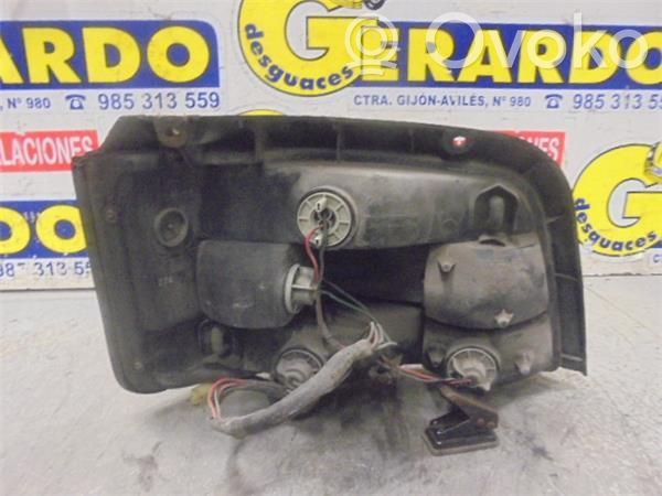 Suzuki Baleno EG Luz trasera/de freno