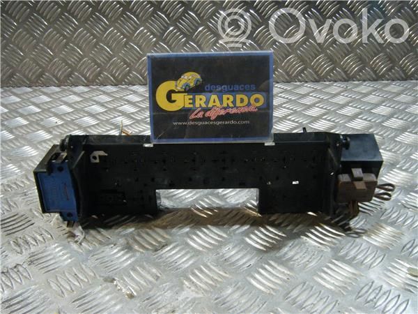 Renault 19 Fuse module 
