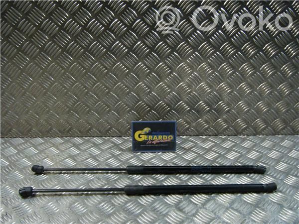 Opel Astra J Tampone in gomma portellone posteriore/bagagliaio