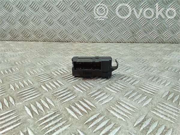 BMW 1 F40 Komputer / Sterownik ECU silnika 
