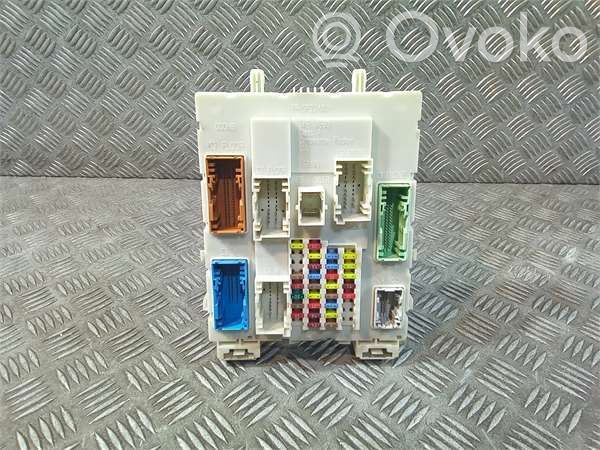 Modulo fusibile   DV6T14A073HK,517607F10