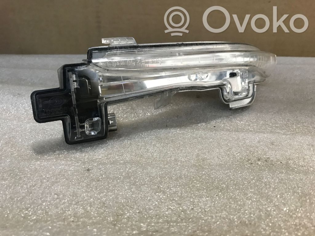 Mirror indicator light   3100928,13100932,3100930