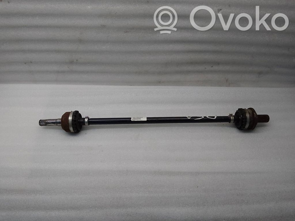 Volvo S90, V90 Półoś tylna 