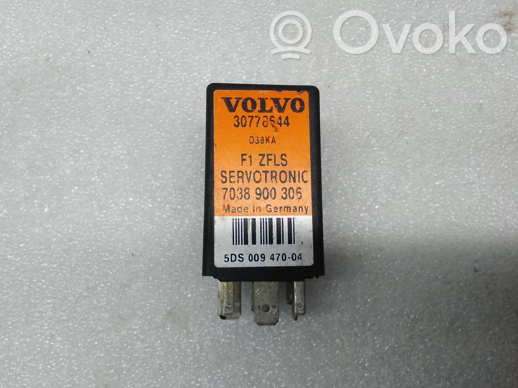 Volvo V70 Inne przekaźniki 