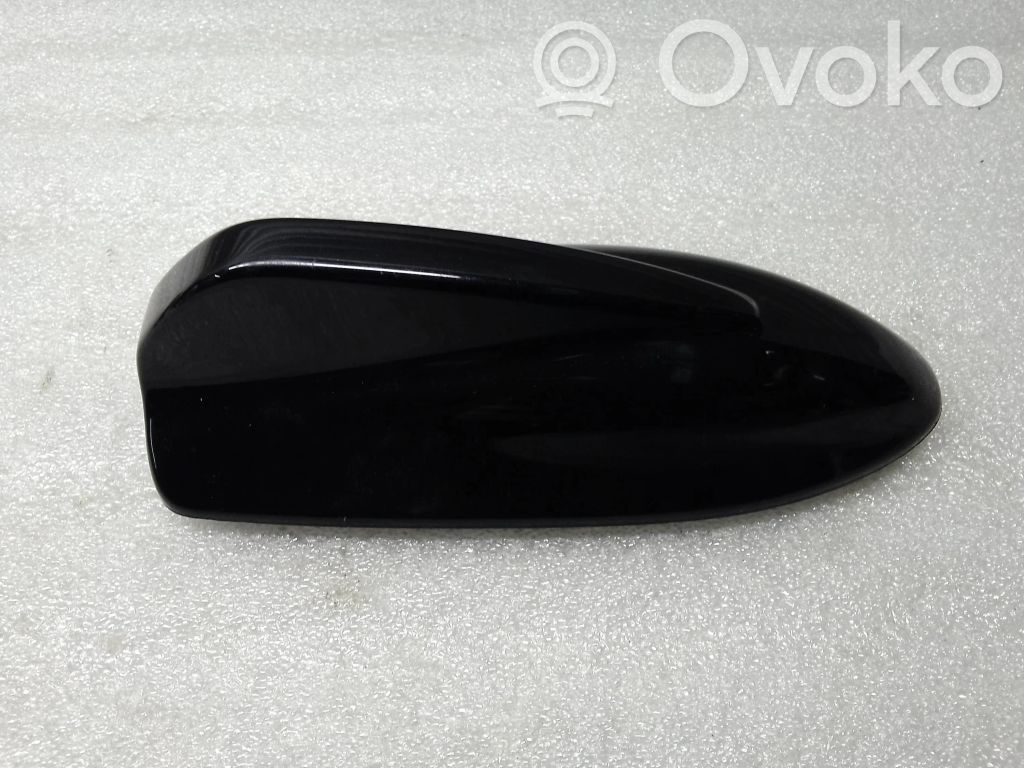 Volvo S60 Osłona anteny dachowej GPS 