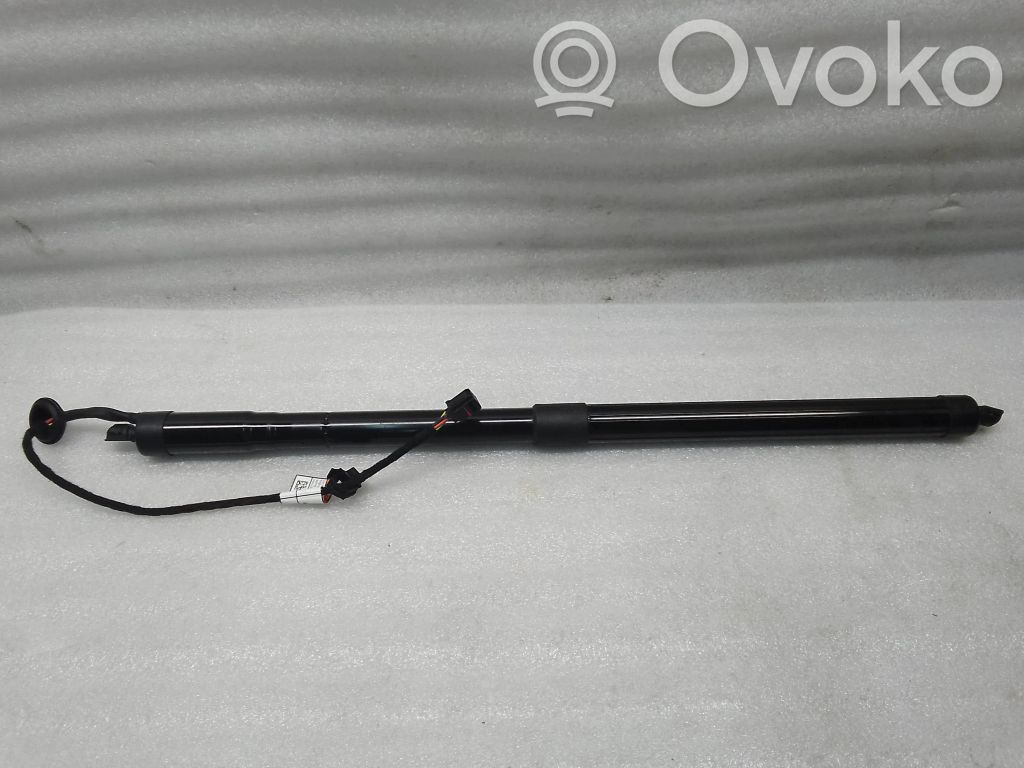 Volvo V60 Tailgate strut 