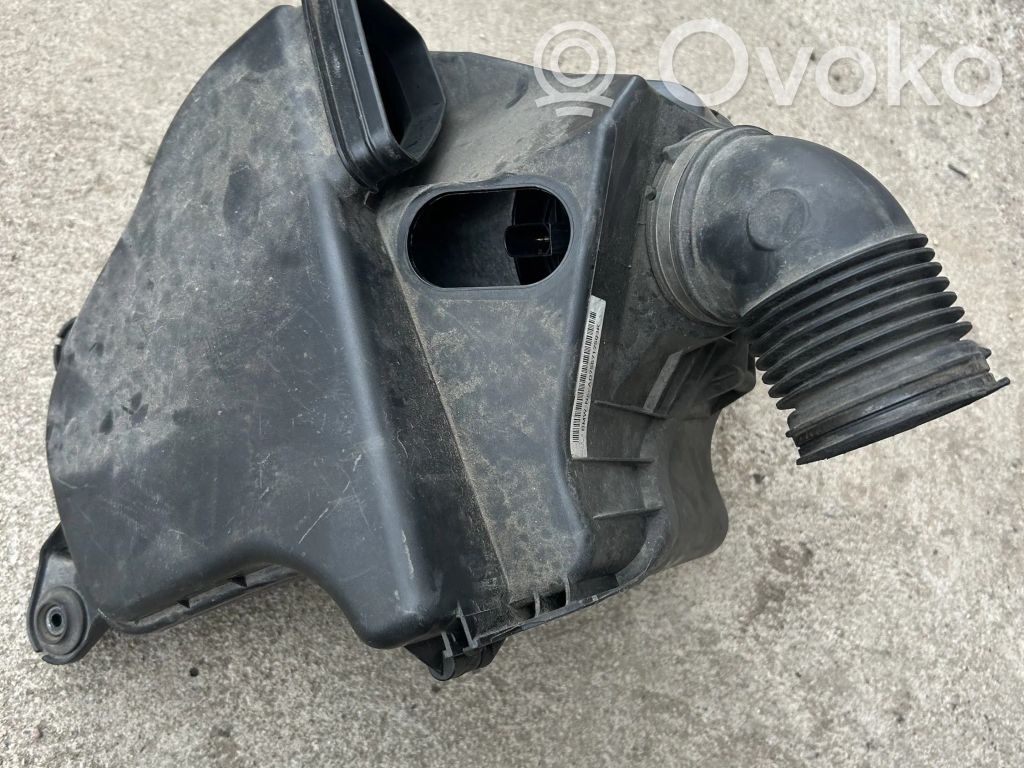 BMW 3 E92 E93 Luftfilterkasten 