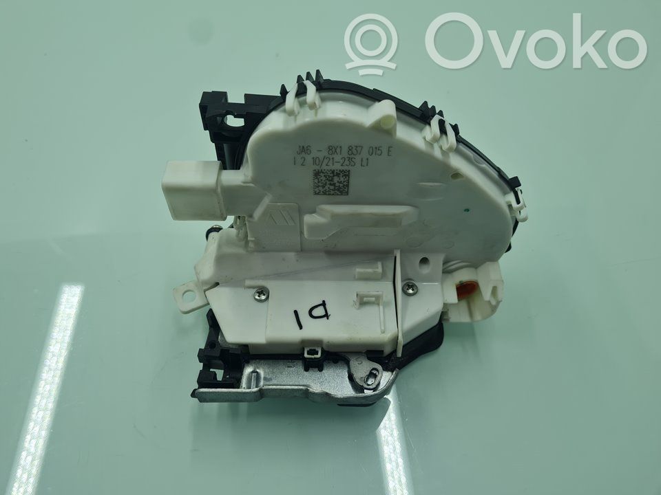 Serrure   8X1837015E
