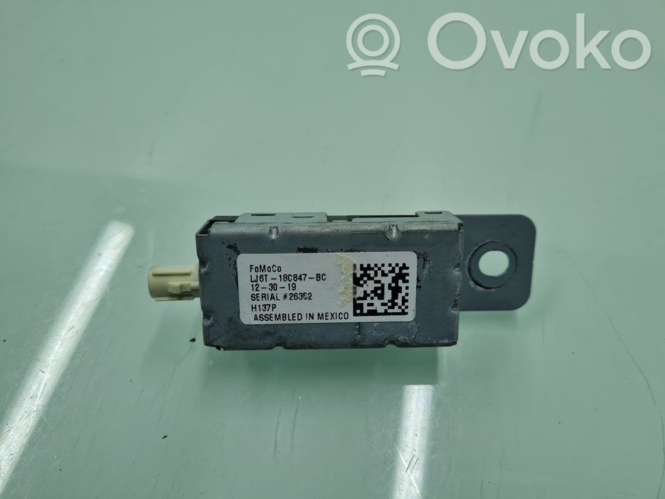 Ford Kuga III Antenă radio 