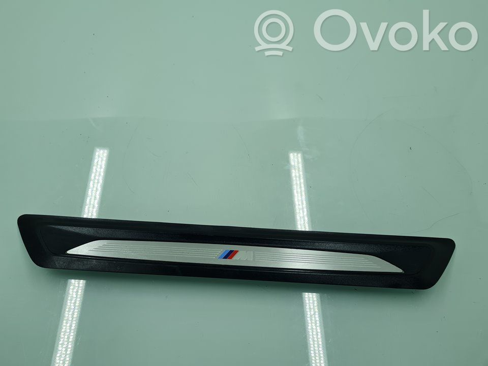 Moldura inferior   51478051037